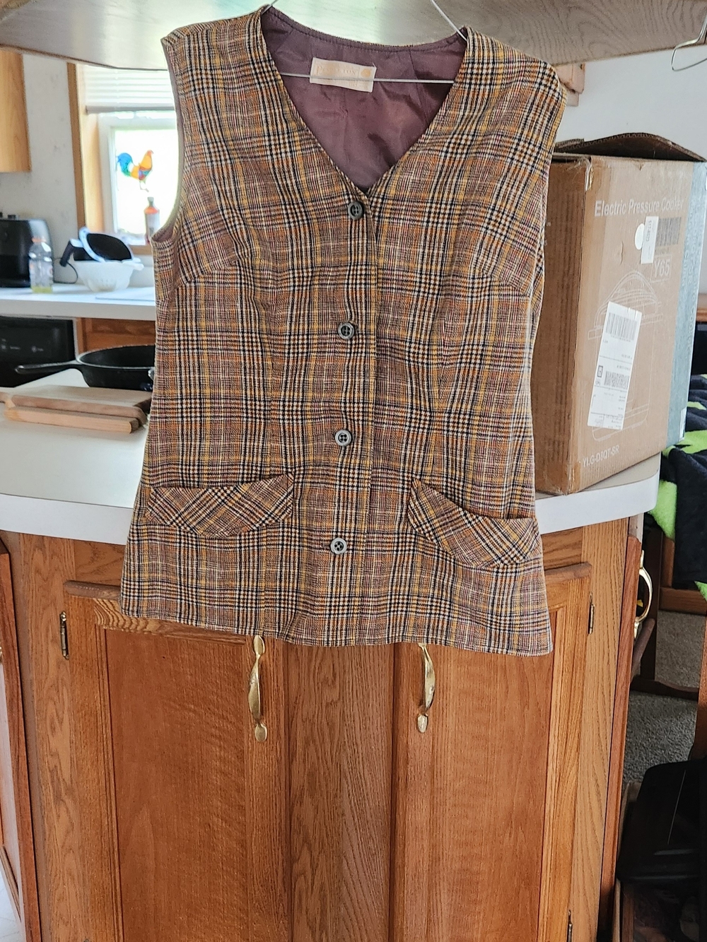 Pendleton Brown Plaid Sleeveless Button Vest